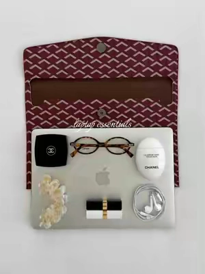#laptopsleeve #laptopaccessories #aestheticsetup #techaccessories #girlythings 