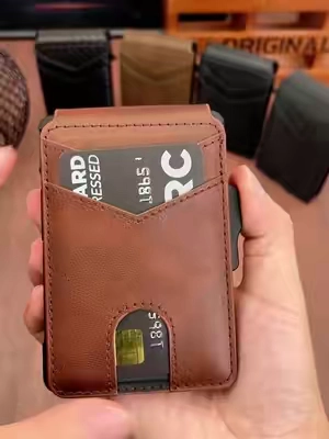 This wallet is perfect and it’s on sale!! #wallet #menswallet #slimwallet #tiktokshopjumpstartsale #TikTokCreatorSearchInsightsIncentive 
