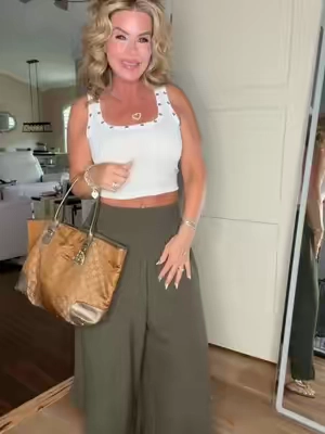The ultimate summer wide leg pants!! these lightweight pants are super flattering with stretchy waist and pockets! If you don’t love shorts, then you will love these. Also, keep it nice and cool.  #widelegpants #womenspants #wideleg #TikTokshopbacktoschool #tiktokshopcreatorpicks 