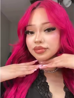 🍓#makeup #makeuptutorial #necklace #grwmmakeup #grwm 