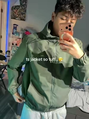 M 165 5’10. tough & affordable #outfitinspo #fashiontok #OOTD #windbreaker #jacket 