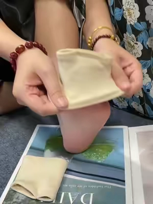 Para ayudar a la parte de al frente del pie. #bunion #dolor #forefootpads #fyp #TikTokshopbacktoschool 