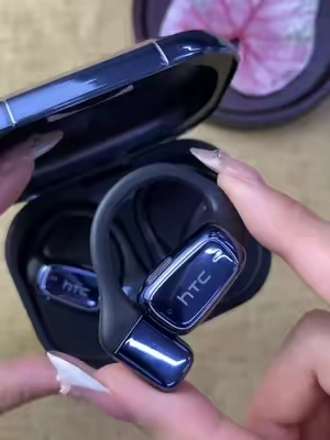 Audífonos de Bluetooth con función de traducción con App gratis HTC NE25 Touchscreen Earbuds Bluetooth over the ear #audifonostraductores #audifonosbluetooth #htcne25 #BacktoSchool #tiktokshopcreatorpicks