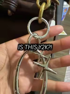 #y2kfashion #emochain #starchain #TikTokshopbacktoschool 