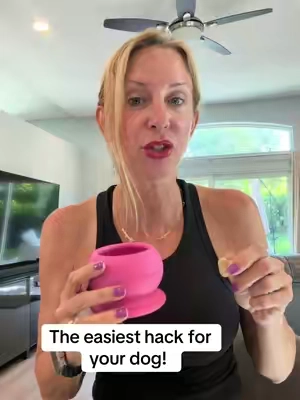 The easiest hack for  your dog! @Freezbone #freezbone #dogs #dogsoftiktok 
