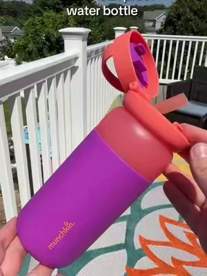 Perfect toddler water bottle ! #toddler #waterbottle 