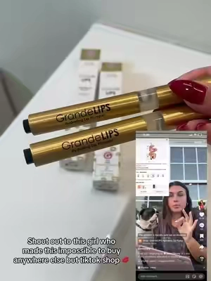 BEST. LIP. PLUMPER. She wasn’t lying! #lipplumper #lipplumpergloss #grandelipsplumper #grandelips #TikTokCreatorSearchInsightsIncentive 