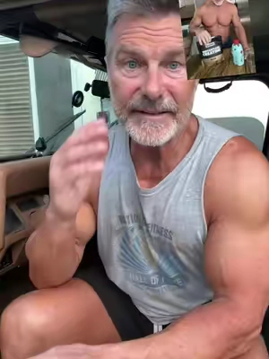 Be honest #clarkmademebuyit #creatine #pump 