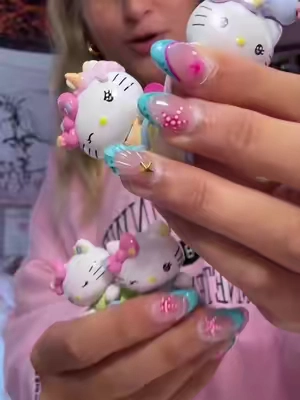 Hello kitty hippers! @MINILIKE @MINILIKE.US #minilike #sanrio #TikTokshopbacktoschool #sohochic 
