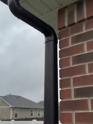 No more puddles by your foundation 💧 VEVOR flexible downspout extenders stretch 22" to 63" 🏠 #summerfinds #VEVOR #fyp #homeimprovment #HomeMakeover