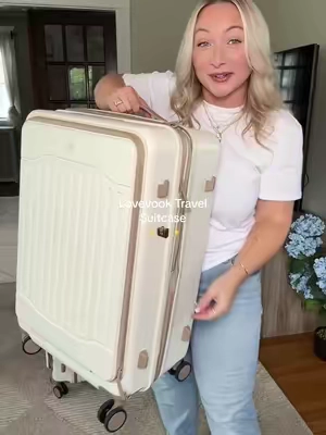 a suitcase that is cute, durable and holds a hole lotta stuff 🫶🏻 #luggage #suitcase #travelbag #carryonbag 
