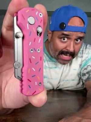 OKnife with THE box cutter! #boxcutter #boxcutters #utilityknife #pocketknife #utilityblade 
