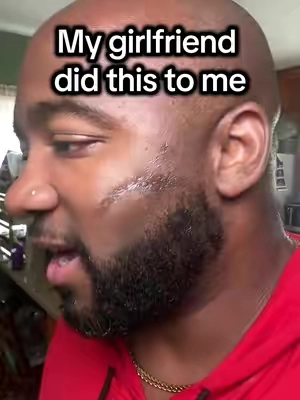How to put fake scars on you Halloween