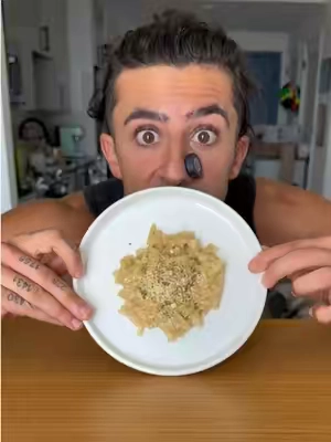 Actually insane for those macros 😂😂😂 