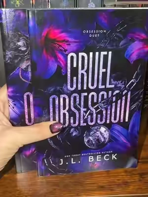 #BookTok #obsessionromance #spicybooks #darkromance 