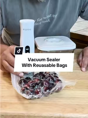 It’s amazing how easy this is to use. I’m able to save more food and meal prep. #vacuumsealer #mealprep #leftovers #kitchenhack 