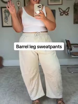 Gonna be needing these in every single color immediately #sweatpants #comfyoutfit #curvyfashion #cozyoutfit #TikTokshopbacktoschool 