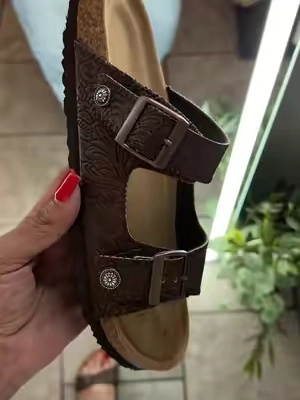 Estás Sandalias son hermosas 😍✨#sandals #sandalias #sandaliasfemininas #sandalsforwomen #tiktokshopcreatorpicks 