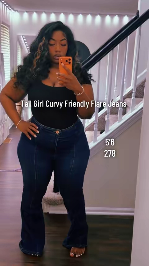 These jeans are stretchy and have a very long inseam. Perfect for us tall girls! @Fashion Nova  #jeans #womenjeans #plussizejeans #tallgirljeans #curvyfriendly 