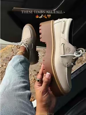 @Timberland oh how I’ve missed you 🤎🍂 #timberland #timberlands #fallshoes #TikTokshopbacktoschool #shoesforfall 