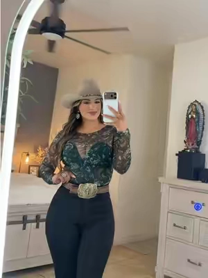 wearing size medium #shapewearbodysuit #bodysuit #outfitinspo #BacktoSchool #tiktokmademebuyit @Popilush LLC 