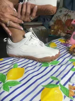 #barefoot athletic sneakers 👟 