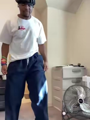 7675556671170628895