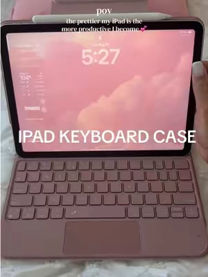 The prettiest case  & keyboard ✨💕