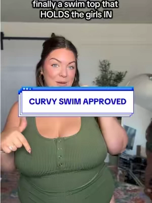 No spillage whatsoever… I’m shocked #plussizeswim #swimwear 
