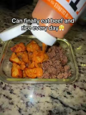 #garlicparmesan #sauce #cutting #gym #food 