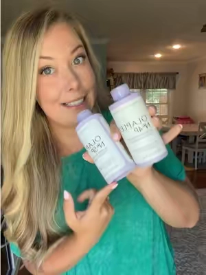@Olaplex blonde and bond purple shampoo and conditioner, so good! #olaplexblonde #purpleshampoo #purpletoningshampoo #blonde 