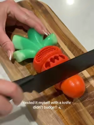 I tried to cut this with a knife and it didn’t even budge 🔪🥕 built for aggressive chewers!! #apasiri #apasiripetstore #dogmom #dogsoftiktok #apasirichewtoy 