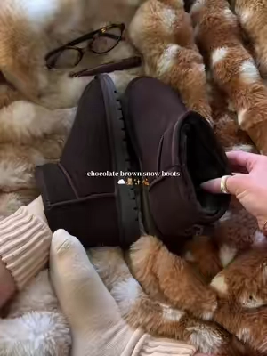 the fall boots 🤎✨🍂 #fall #fallaesthetic #snowboots #boots #fallshoes 