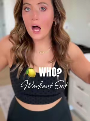 Lemon who? Because this matching polka dot bra can be bought with the other matching set! @PeacePeach #leggingsoutfit #polkadot #workoutset #workouttop #workoutfit 
