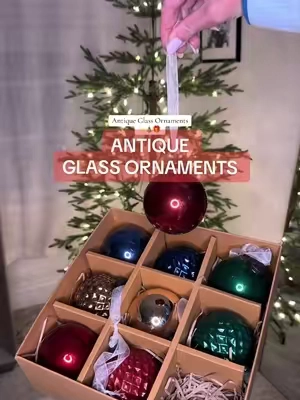 Absolutely beautiful ornaments ✨ #christmas #glassornaments #antiqueornaments #christmastreedecor #ornaments 