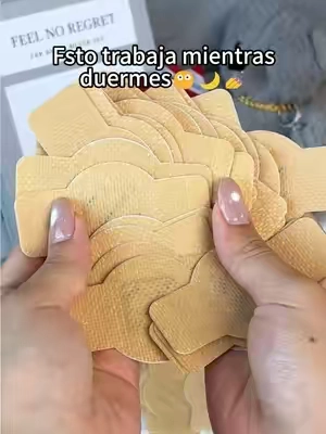 Cuidado de uñas mientras duermo 🌙✨ #NailCare  #nailpatches  #summerwins  #dealsforyoudays  #tiktokshopdealsforyoudays 