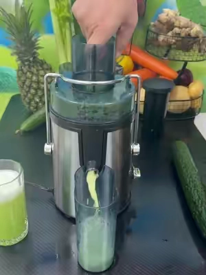 #CentrifugalJuicer #FreshJuice #KitchenEssentials #HealthyLiving 