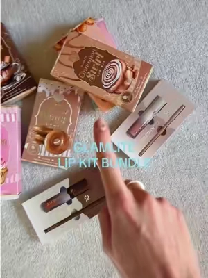 5 lip kits for this price!?!? @Glamlite 🙏🤍☁️🫧🪽💄#glamlite #glamlitelipkit #lipkit 