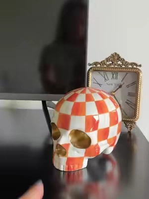 So cute I want to keep it up year round 🧡🖤🎃 #mackenziechilds #mackenziechildsfall #mackenziechildshalloween #halloweendecor 