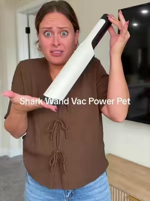 Extra strong Shark Wand Vac?? Say less #sharkwandvac #cordlessvacuum #sharkvacuum #wandvac 