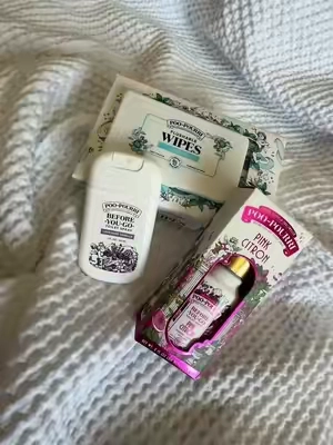 This starter pack is one of those things that are needed if you’re headed to an all day event with people you know. 💦#toiletspray #flushablewipes #tiktokshopexclusive #TikTokshopbacktoschool #backtoschool 