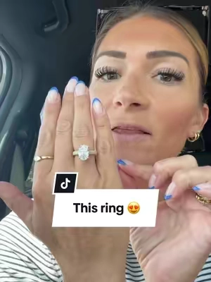 Would never guess the price for this and that it’s on a silicone band. It is sooooo comfortable and I haven’t taken it off 🤭 @Rinfit Rings #rinfitrings #siliconerings #siliconeband 
