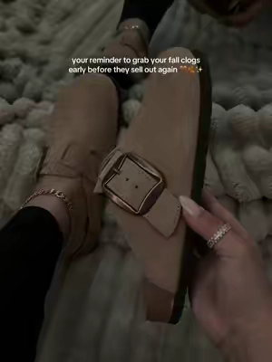 they sold out so fast last year so I had to make sure to get them early this time 🥲🤎🍂✨  #fall #fallfashion #fallclogs #fallshoes #october 