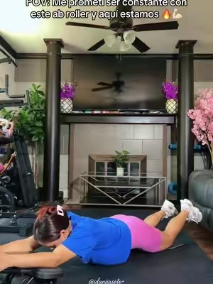 Me prometí ser constante con este ab roller porque me encanta y sí siento muchísimo el trabajo en el abdomen 🔥 Su soporte para los codos y sus cuatro ruedas me dan estabilidad para ir y regresar; definitivamente se está convirtiendo en uno de mis favoritos 💪🏻  #abroller #abs #motivation #consistency #BackToSchool 