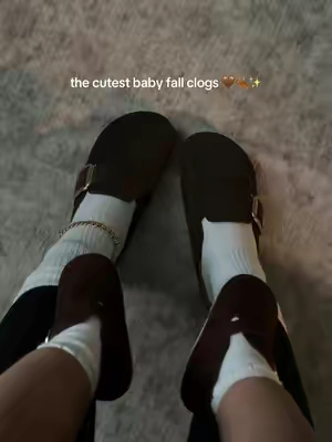 Found babygirl the cutest fall clogs to match me 🤎🍂✨  #mommyandme #momtok #girlmom #babyfinds #babytok 