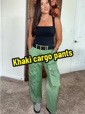 These khaki pants have the most trendy front pockets! @Flamingals #khakipants #cargopants #pants #croppedpants #TikTokshopbacktoschool 