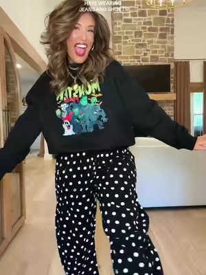 Just a girl who doesn’t like jeans or shorts and just wants to be comfy in her daily outfits 🙂‍↔️ Loving all of these pants options right now! ❤️‍🔥 #midsize #midsizefashion #OutfitsOfTheWeek #funpants #stretchypants 