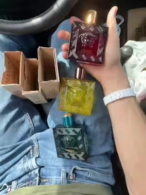 Versace smells so good #versace #bundle #cologne 