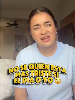 No sé quién esta más triste si el día o yo 🙄🙄😂😂😂😂 #jennyclaros #hondureñosenusa🇭🇳🇺🇸 #parati 