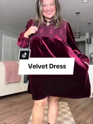 Thick girls it’s time to start getting those holiday party outfits to make sure it fits and you feel comfy #iykyk #christmasoutfits #holidaypartyoutfit #velvetdress #plussize 